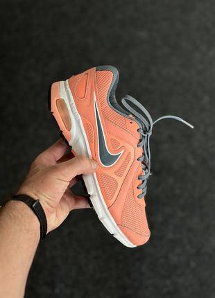 Кросівки nike