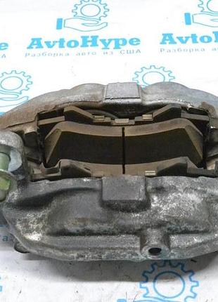 Комплект передніх гальмівних колодок оригінал toyota tundra 22-перебіг 9 к миль