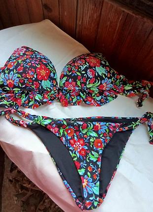 Купальник бикини в цветы calzedonia рюши воланы