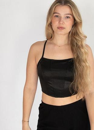 Чорний сатиновий топ від h&m розмір м