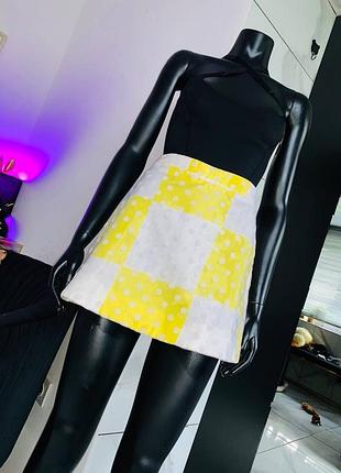 Мини-юбка topshop в желто-белую клетку (размер uk 6 / eur 34)