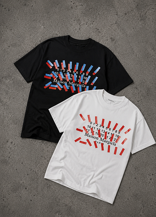 Футболка maison margiela tape print xs / s / m / l / xl / xxl, черная, белая