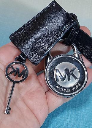 Замок брелок для сумки michael  kors