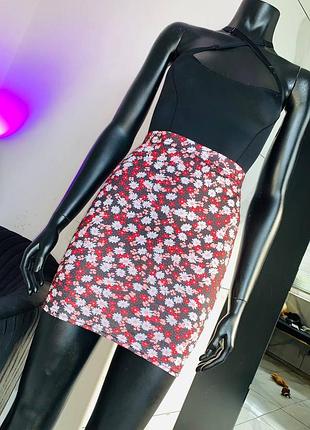 Юбка мини prettylittlething с цветочным принтом, новая, размер xs / uk 6 (eur 34)