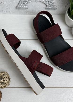 Жіночі босоніжки keen