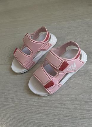 Босоніжки сандалі adidas