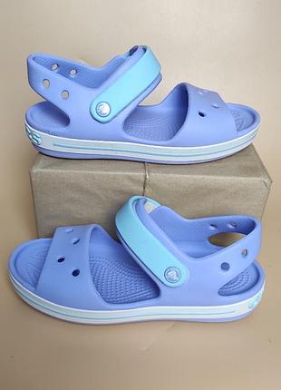 Босоніжки сандалі crocs j1.
розмір 31-32 довжина устілки 20 см.
