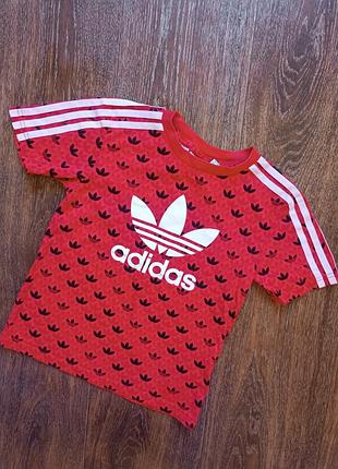 Футболка adidas