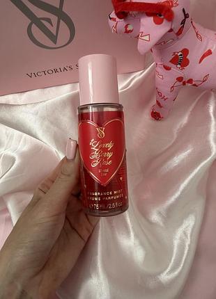 Парфумований міні спрей для тіла та волосся lovely berry rose victoria’s secret, 75 мл