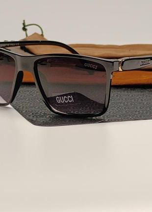 🕶️🕶️ сонцезахисні окуляри на глянсовій оправі 🕶️🕶️ black and gold 🕶️🕶️