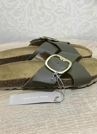 Жіночі шкіряні шльопанці kley
