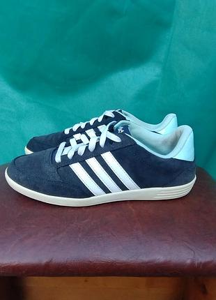 Кросівки жіночі замшеві adidas neo, 40.(24.5) см.