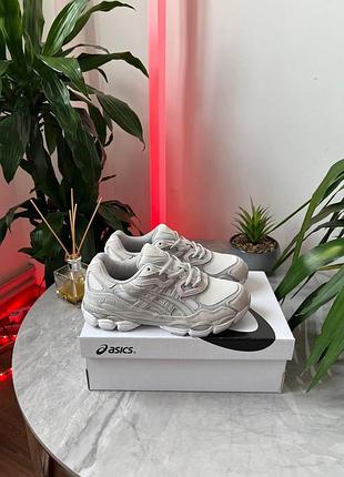 Жіночі кросівки асікс гел нус asics gel-nyc 37