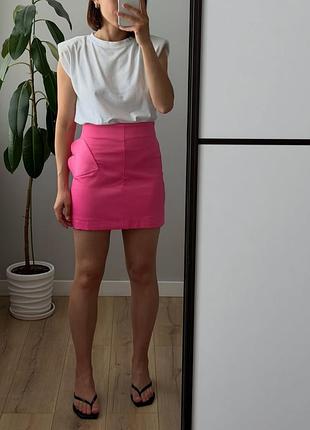 Рожева міні-спідничка zara, розмір xs з кишенею серцем