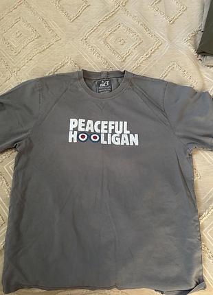 Футболка peaceful hooligan