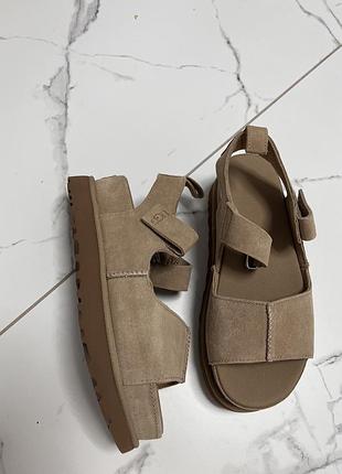 Сандалі, босоніжки ugg goldenstar