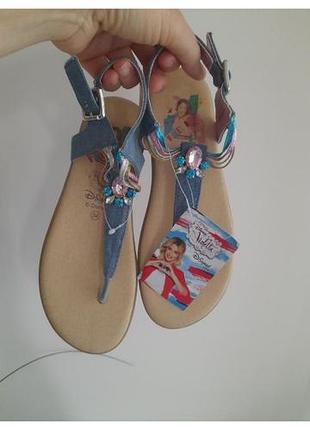 Босоножки disney. p.34/35 рзпаровка