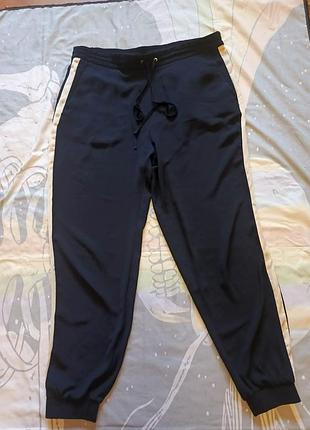 Женские брюки zara. размер м/46-48/
