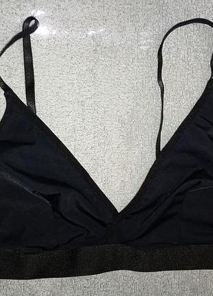Чорний гладкий бюстгальтер shein 2xl (можливо 95b 95c)