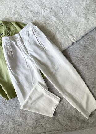 Белые брюки zara