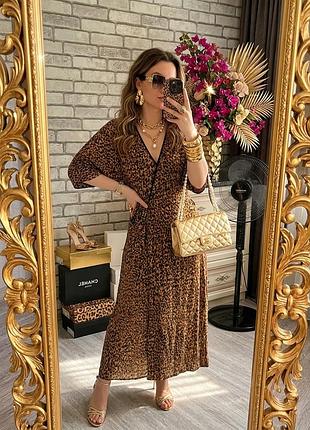 Фірмова сукня міді zara