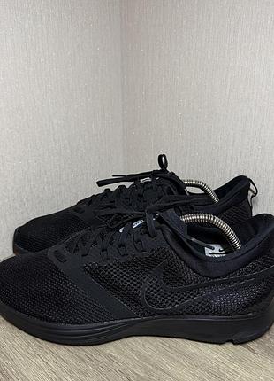 Кроссовки nike zoom strike
