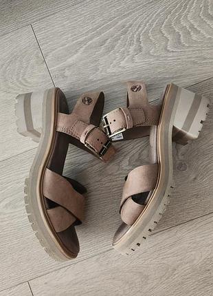 Timberland. нубукові босоеіжки