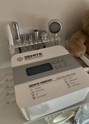 Косметологічний комбайн 8 в 1 zemits verstad 8.2