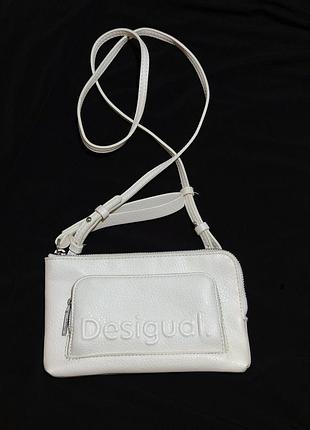Сумка кросс-боди desigual half logo 24 lisa в  цвете creme white/15031/
