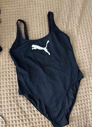 Купальник суцільний puma. суцільний чорний купальник.