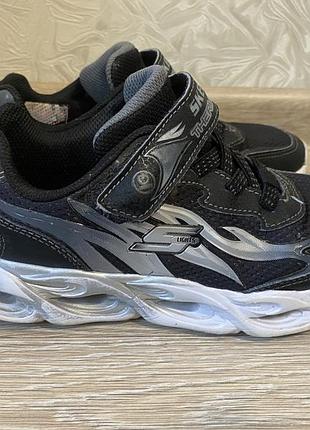Кросівки skechers з підсвіткою