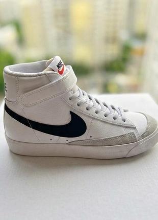 Оригінальні шкіряні кеди nike blazer mid '77 34 розмір