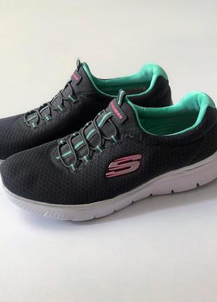 Жіночі кросівки skechers summits slip-on bungee