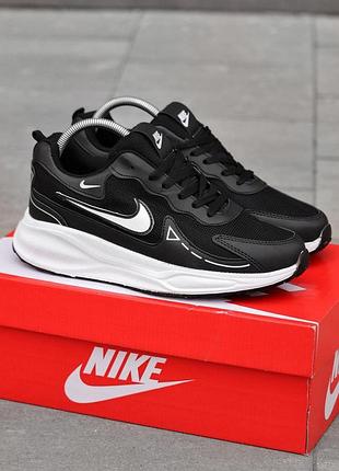 Кросівки nike running чоловічі чорні із сіточкою 43