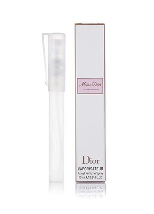 Женский парфюм спрей miss dior cherie blooming bouquet 10 мл