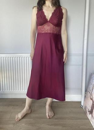 Бордова атласна нічна сорочка міді з мереживом | debenhams | eu 40 (m/l)