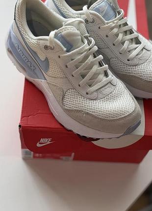 Кросівки nike