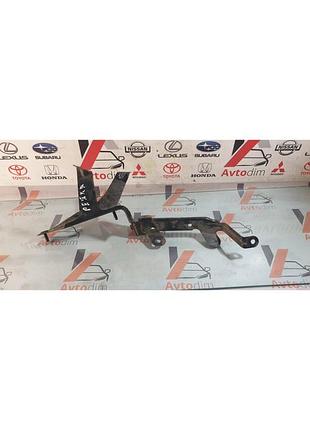 Крепление блока управления рулевой рейкой 34715fj000 subaru xv 2011-2017