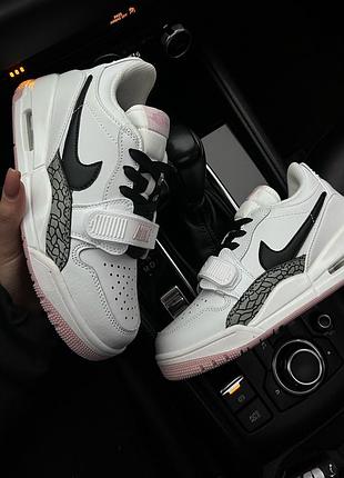 Женские кроссовки nike legacy 04548 white / pink