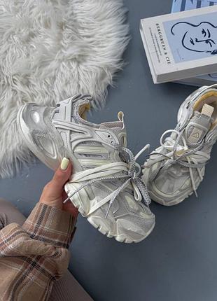Жіночі кросівки adidas vento xlg deluxe beige grey