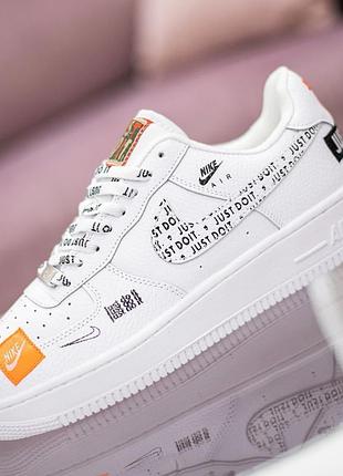Ексклюзивні білі кросівки nike air force 04573 custom