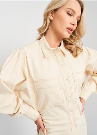 Стильное кожаное джинсовое коттоновое бежевое короткое кэжуал casual платье на длинный рукав летучая мышь на пуговицах широкий рукав фонарик zara s xs