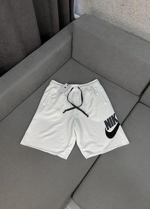 Шорти nike clube
