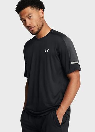 Чоловіча чорна футболка under armor core+ tech