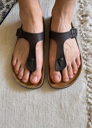 Birkenstock gizeh dark brown 44-45 розмір
