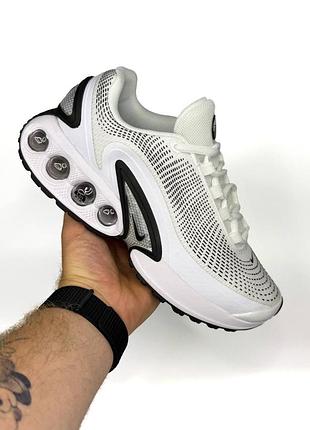 Nike air max dn
•  white / black •