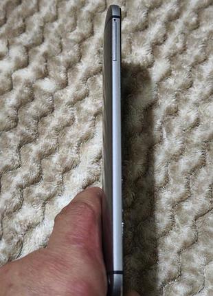 Смартфон htc one (m8) 3