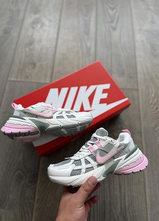 Nike v2k runtekk white grey pink