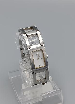 Винтажные женские часы calvin klein k4111