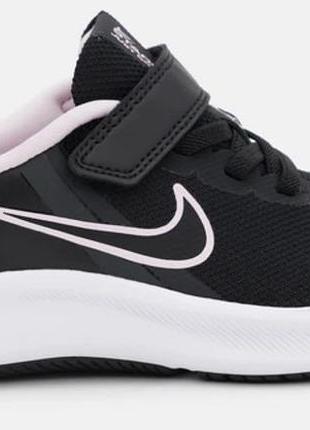 Гарні кросівки для дівчинки nike оригінальні чудовий стан р.31 20,5см